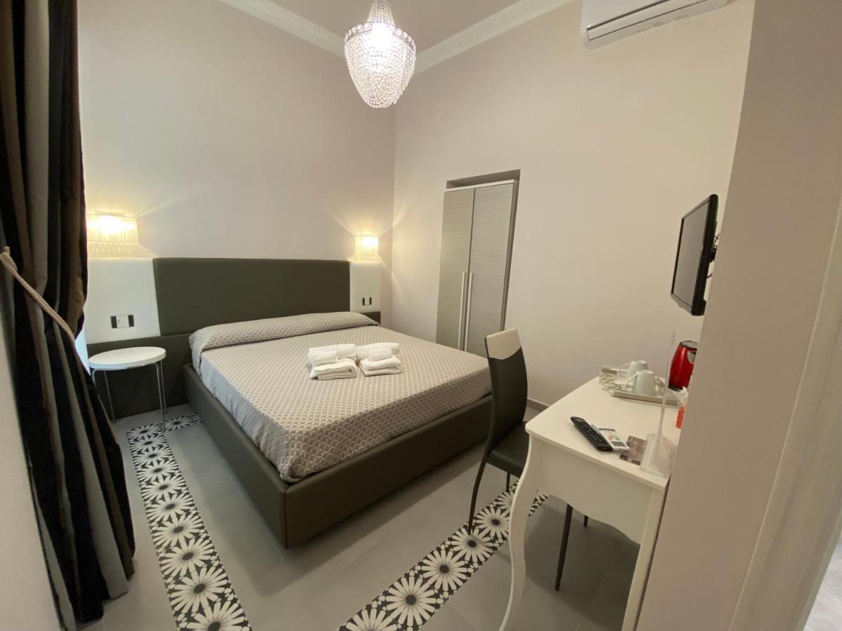 Hotel Dimora Le Pietre Del Mare à Pizzo  Extérieur photo