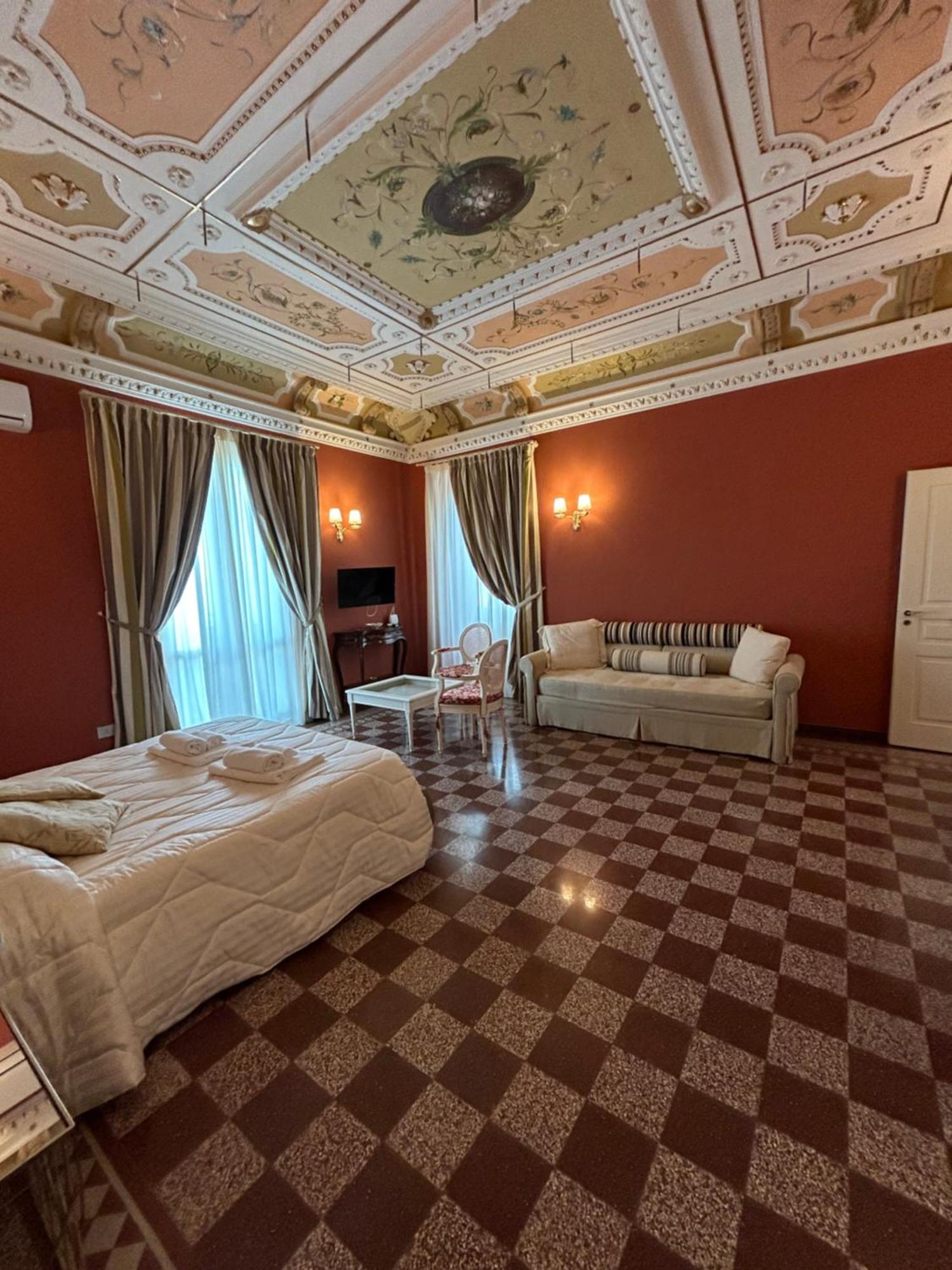 Hotel Dimora Le Pietre Del Mare à Pizzo  Extérieur photo