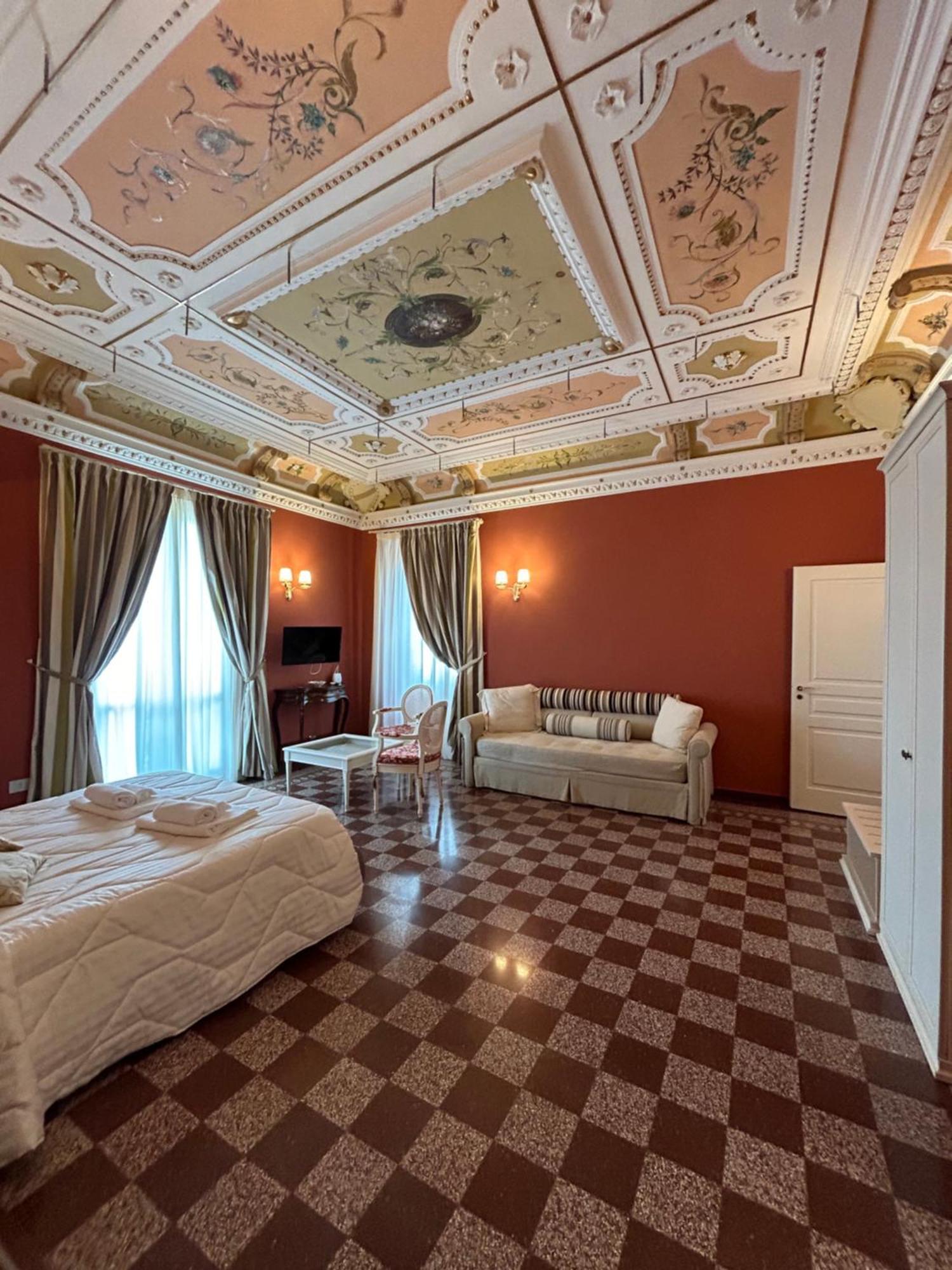 Hotel Dimora Le Pietre Del Mare à Pizzo  Extérieur photo