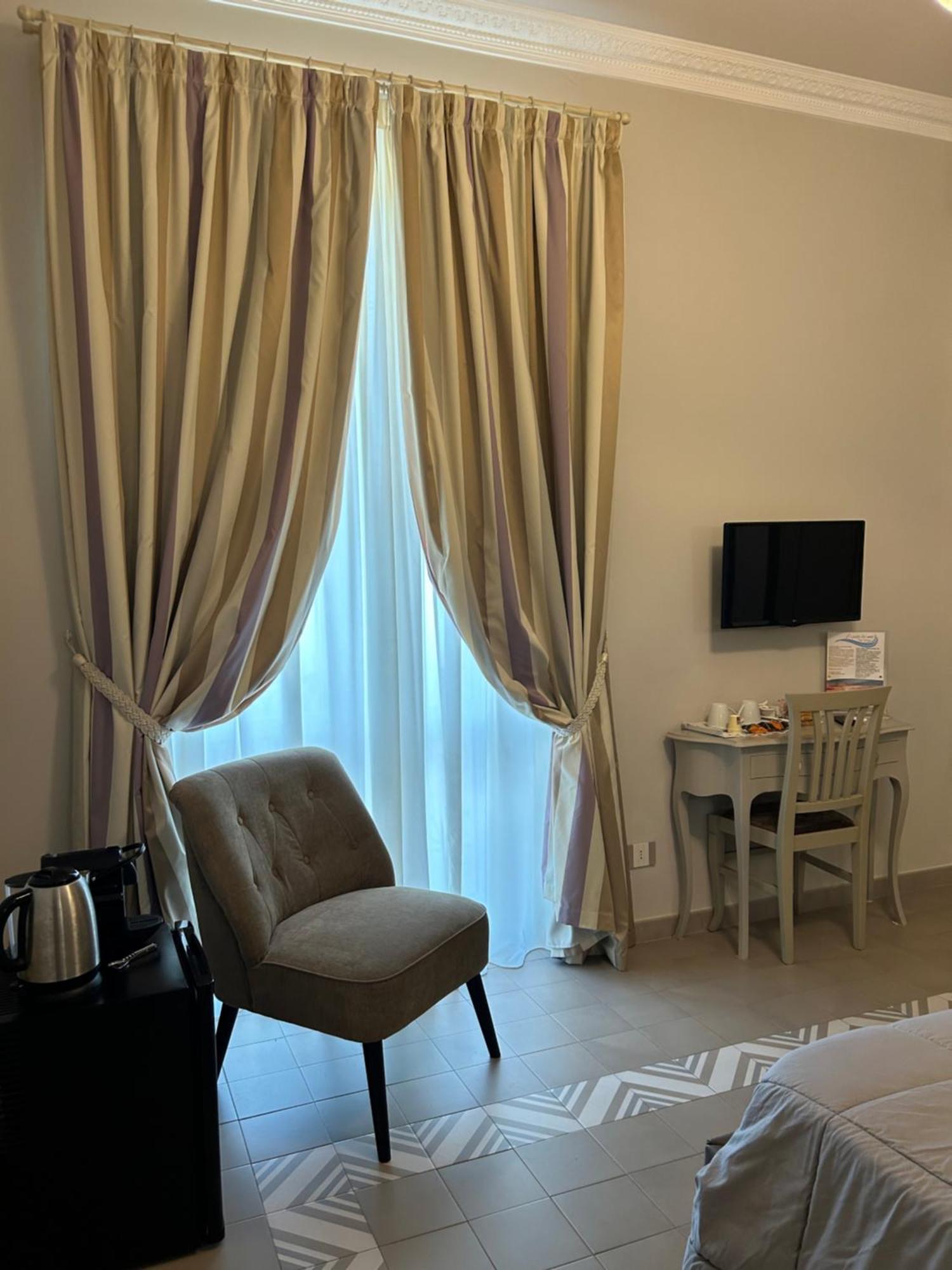 Hotel Dimora Le Pietre Del Mare à Pizzo  Extérieur photo